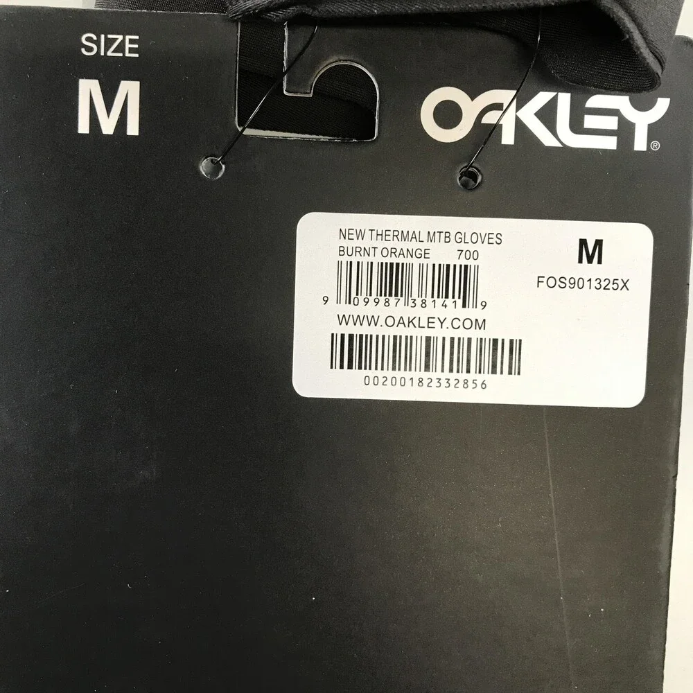 Oakley brand style